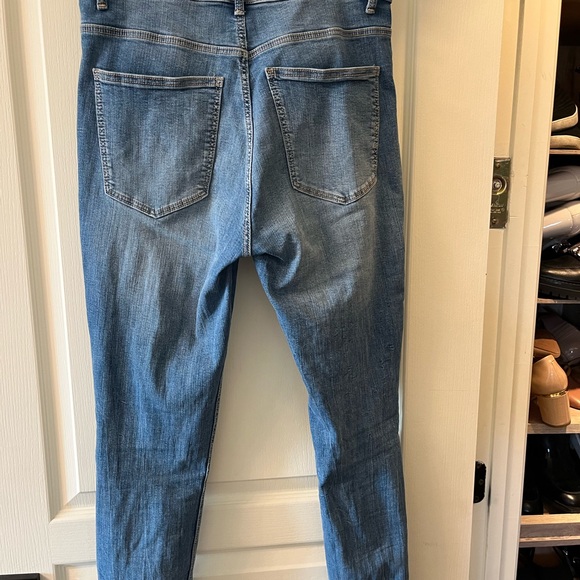 Zara stretch jeans size 10 - Picture 2 of 4